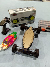 Team associated B6.4 with electronics great condition.