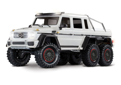 Traxxas 1/10 TRX-6 Mercedes Benz G 63 AMG 6x6 Electric Off-Road Rock Crawler (white) #88096-4